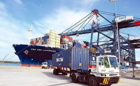 Tháo gỡ nút thắt logistics