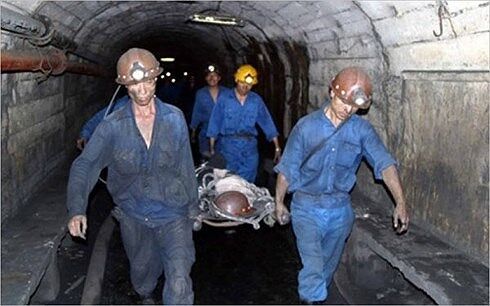 Sập hầm khai thác than Mông Dương khiến 2 công nhân bị vùi lấp