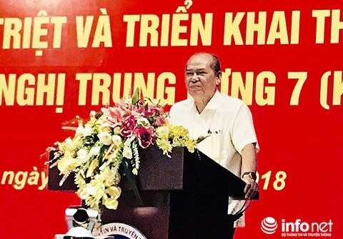Bộ TT&TT học tập, quán triệt Nghị quyết Hội nghị Trung ương 7 khóa XII
