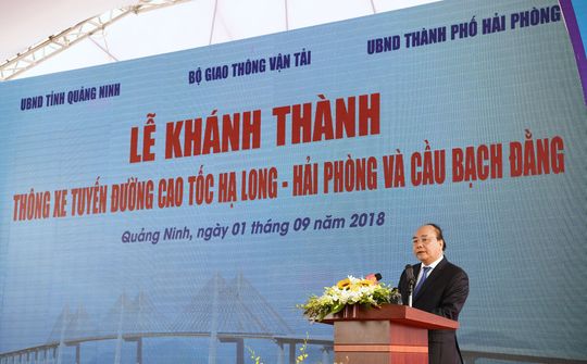Thủ tướng cắt băng khánh thành cao tốc Hạ Long–Hải Phòng và cầu Bạch Đằng