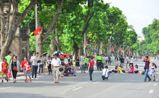 Hoàn thiện không gian đi bộ khu vực hồ Hoàn Kiếm và phụ cận