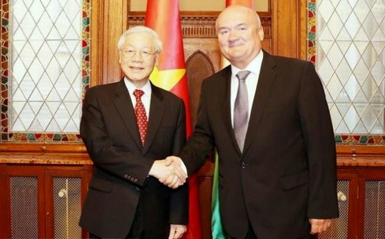 Party chief meets Deputy Speaker of Hungarian National Assembly