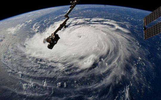 Hơn 1 triệu người Mỹ phải sơ tán vì cơn bão Florence