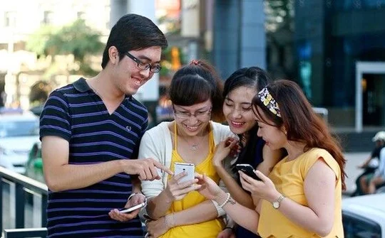 Người trẻ Việt Nam có thời gian online thấp nhất Đông Nam Á