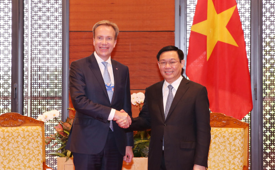 Đề nghị WEF hỗ trợ xây dựng Trung tâm Đổi mới sáng tạo quốc gia