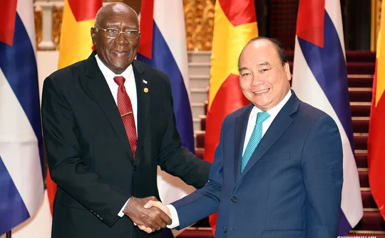 Thủ tướng tiếp Phó Chủ tịch thứ nhất Hội đồng Nhà nước và Hội đồng Bộ trưởng Cuba