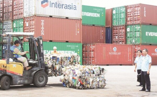 Khởi tố hai công ty nhập lậu hàng nghìn tấn phế liệu ở Hải Dương