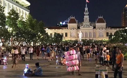 TPHCM: Bổ sung nhiều tuyến phố đi bộ