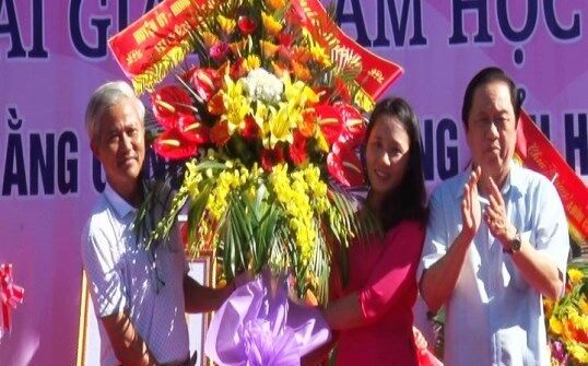 Giáo dục Hưng Nguyên: Tiếp tục đổi mới để phát triển 