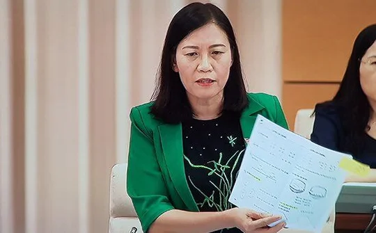 Lùm xùm SGK: Đề nghị Bộ trưởng Phùng Xuân Nhạ thanh tra ngay