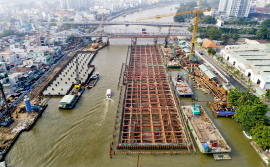 Bí thư TP HCM yêu cầu làm rõ công ty giám sát dự án 10.000 tỷ nợ thuế