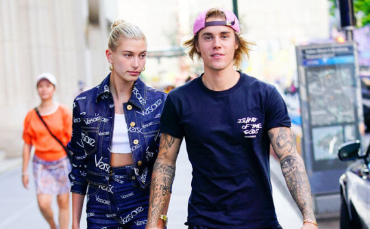 Bác ruột Hailey Baldwin xác nhận cháu gái và Justin Bieber đã kết hôn