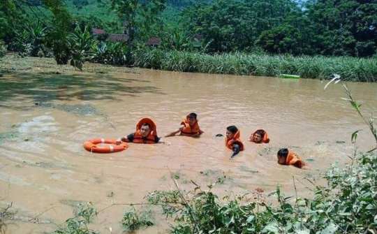 Thanh Hoá: Mưa lũ khiến 13 người chết và mất tích