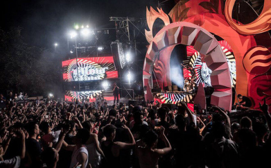 7 người chết ở Lễ hội âm nhạc: Đua đòi và a dua