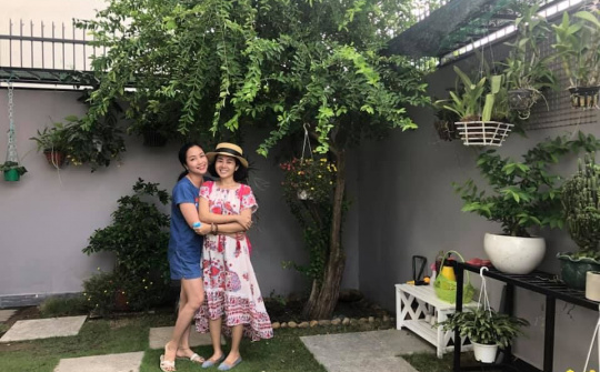 Diễn viên Mai Phương bị trật tay, ho nhiều về đêm sau khi xuất viện