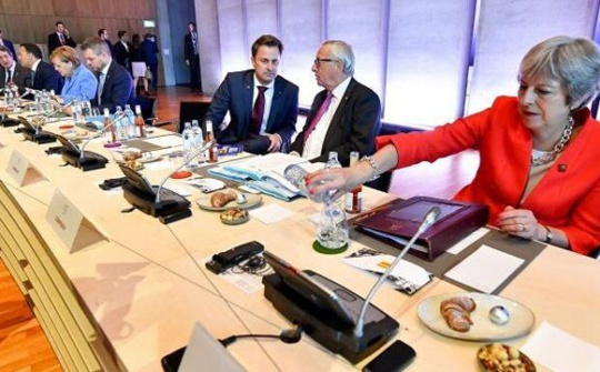 EU họp Hội nghị cấp cao về Brexit và di cư