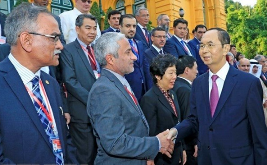 President Tran Dai Quang welcomes heads of delegations to ASOSAI 14