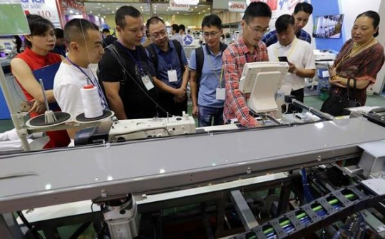 Hanoi hosts international textile industry exhibition