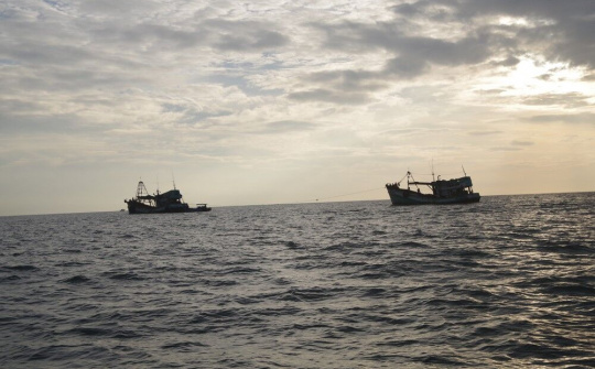 Cà Mau: Kêu gọi tìm kiếm 6 thuyền viên mất tích