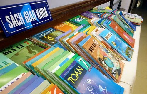 Bộ GD&ĐT nêu quan điểm về việc sử dụng SGK để tránh lãng phí