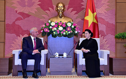 Chủ tịch Quốc hội tiếp Chủ tịch Thượng viện Cộng hòa Belarus