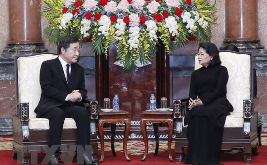 Quyền Chủ tịch nước Đặng Thị Ngọc Thịnh tiếp Thủ tướng Hàn Quốc