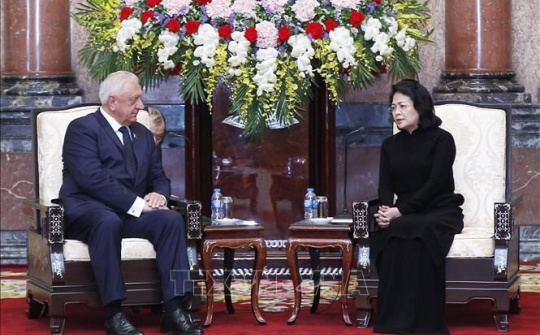 Quyền Chủ tịch nước Đặng Thị Ngọc Thịnh tiếp Chủ tịch Thượng viện Belarus