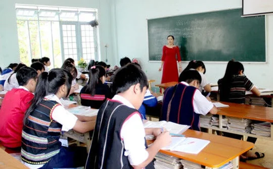 Giải quyết tình trạng thiếu giáo viên tại các tỉnh Tây Nguyên