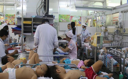 TP Hồ Chí Minh: Báo động bệnh tay chân miệng ở trẻ em tăng cao