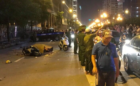 Ai chịu trách nhiệm vụ sắt công trình rơi khiến 1 cô gái tử vong?