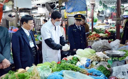 Hà Nội: Xử phạt hơn 14 tỷ đồng với các cơ sở vi phạm an toàn thực phẩm
