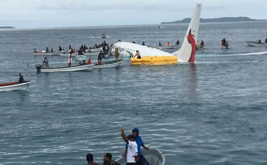 Có 4 công dân Việt Nam trên máy bay lao xuống biển tại Micronesia