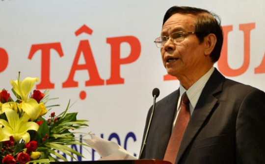 PGS. TS Nguyễn Hồng Vinh - Người giao hòa 'lửa báo với hơi văn'