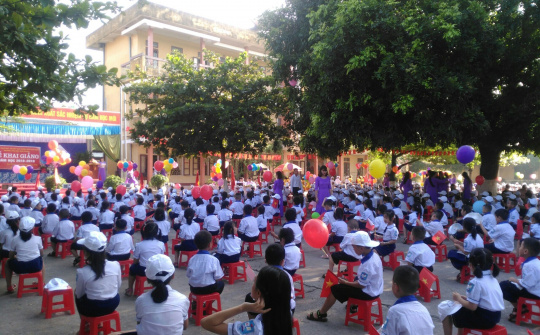 Nam Định: Tưng bừng chào đón năm học mới