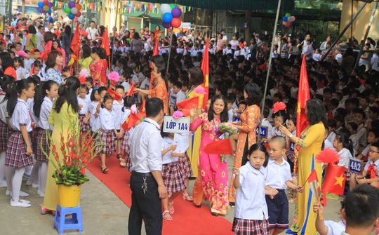 Trường tiểu học Xuân La: Tưng bừng chào đón năm học mới