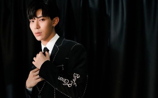 MV ballad của Erik 'đốn tim' fan với giai điệu nhẹ nhàng