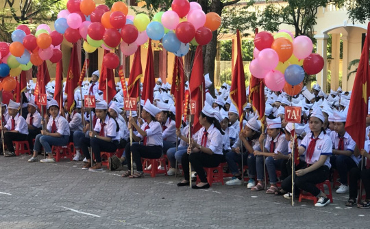 Sắc thắm khai giảng năm học mới trên đất học xứ Thanh