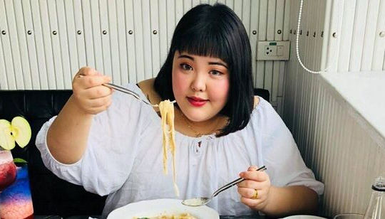 'Chị mập' nổi tiếng mạng xã hội Yang Soo Bin sẽ đến Việt Nam vào tháng 9
