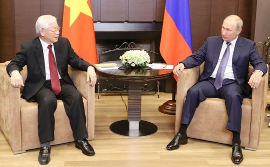 Russia an important, reliable partner of Vietnam: Party leader