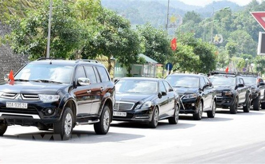 Khai thông tuyến du lịch tự lái xe từ biên giới Việt Nam qua Trung Quốc