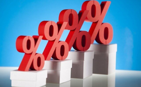 Lãi suất năm 2019: Thuận lợi đang mở ra