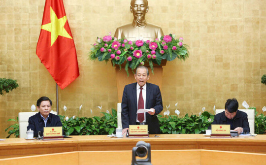 Phó Thủ tướng Trương Hòa Bình chủ trì hội nghị về an ninh hàng không