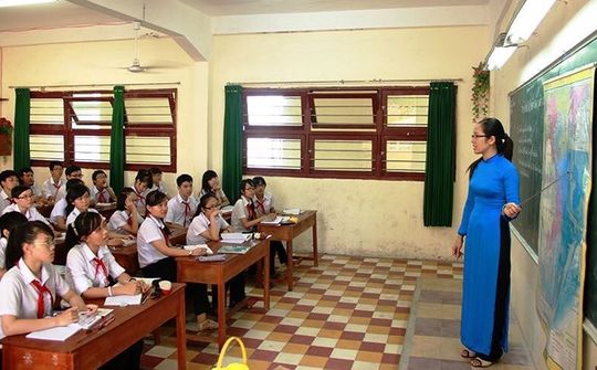 Học sinh, sinh viên góp ý dự thảo Luật Giáo dục (sửa đổi)