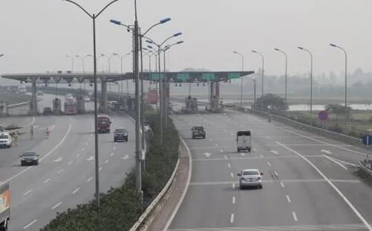 Không đồng ý xả trạm thu phí cao tốc Pháp Vân -Cầu Giẽ trong 3 ngày Tết Nguyên đán 2019