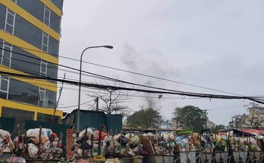 Lượng rác tồn nội đô Hà Nội dự kiến sẽ chuyển hết trong ngày 17/1