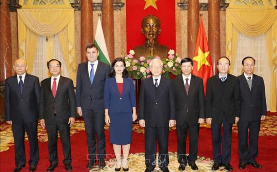 Tổng Bí thư, Chủ tịch nước Nguyễn Phú Trọng tiếp các Đại sứ trình Quốc thư