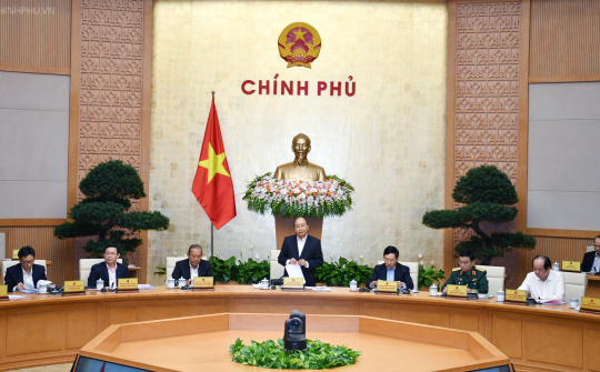 ‘Chính phủ tạo sức ép, nhưng nhiều nơi chưa thực tâm cải cách’