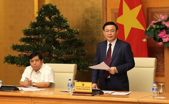 Phó Thủ tướng Vương Đình Huệ chủ trì cuộc họp về điều hành giá