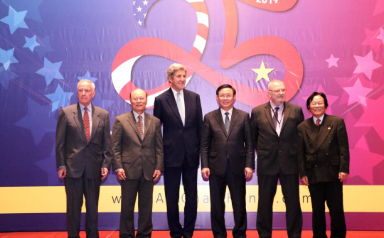 Gặp mặt kỷ niệm 25 năm Hoa Kỳ và Việt Nam bình thường hoá quan hệ kinh tế 