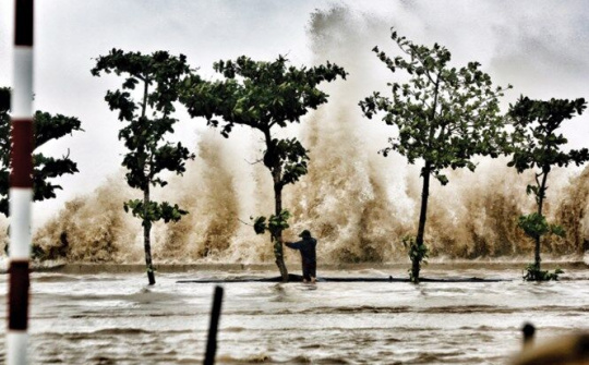 Bão số 1 chỉ còn cách đất liền các tỉnh Nam Bộ khoảng 460km